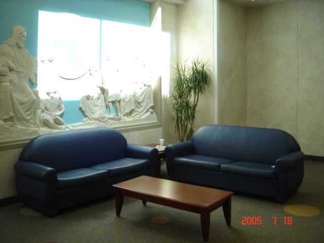 PCMC Comfy Couches PCMC Comfy Couches